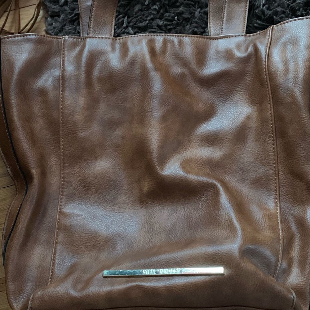 Handbag - Picture 3 of 6